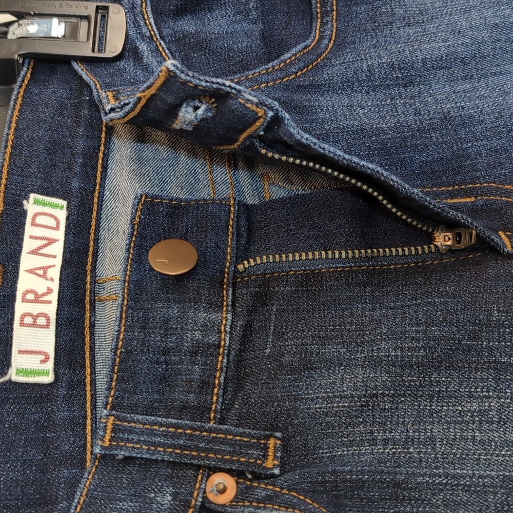 J Brand Cuffed Denim Shorts Saturn Blue Womens Size 27 Bermuda Slim Selvedge - Picture 8 of 16